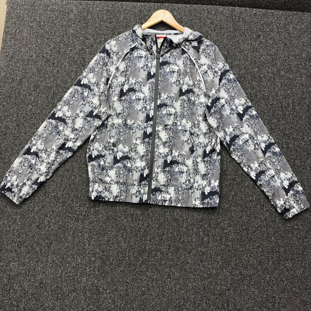 Hunter Target Windbreaker Jacket Camo Print Hooded Medium Grey good outdoors